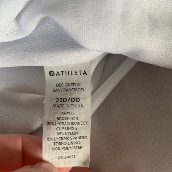 Athleta Vivid Smocked Tankini Top 32D/DD - Picture 7 of 8